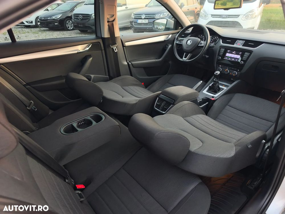 Skoda Octavia 1.4 TSI Green tec Elegance - 17
