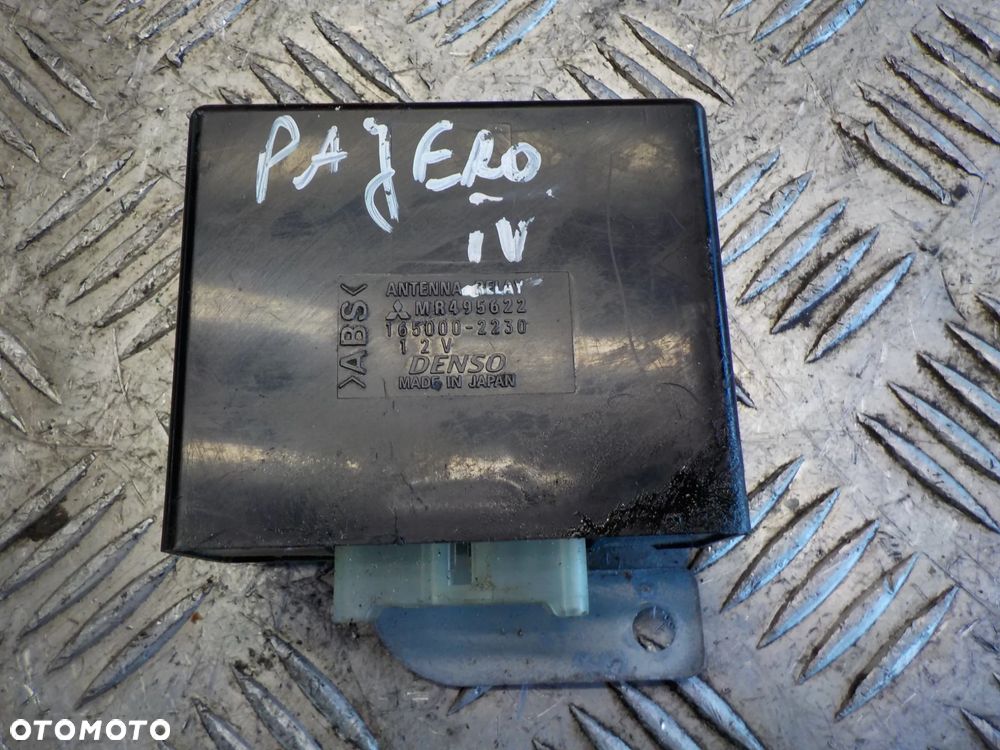 MITSUBISHI PAJERO IV MODUŁ ANTENY 165000-2230 - 1
