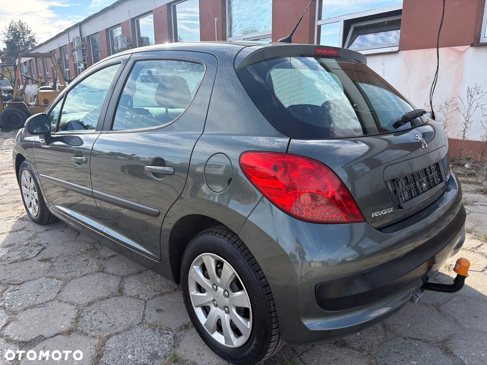 Peugeot 207 95 VTi Premium - 10