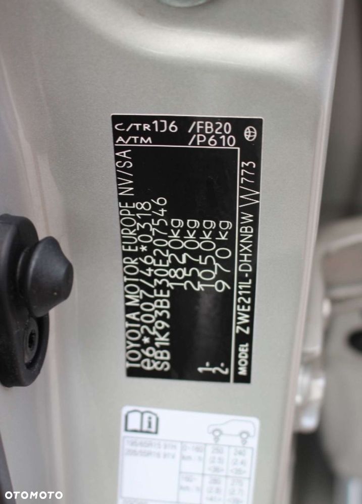 Toyota Corolla - 11