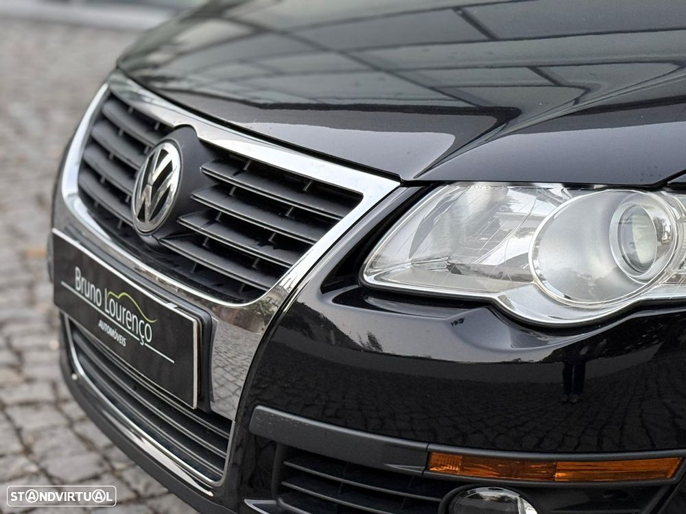 VW Passat 2.0 TDI Confortline - 11