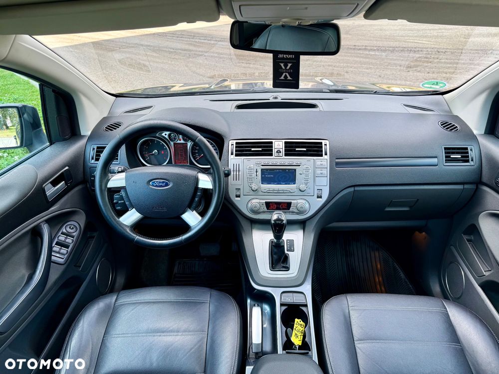 Ford Kuga - 3