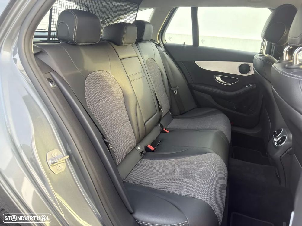 Mercedes-Benz C 250 d Station 9G-TRONIC AMG Line - 12