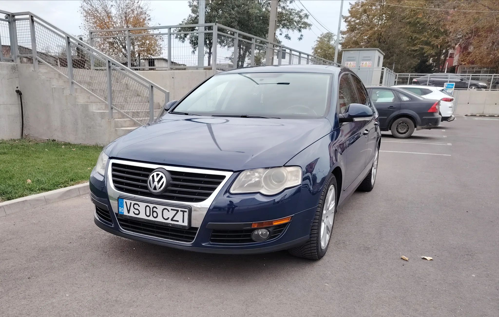 Volkswagen Passat Variant 1.8 TSI Trendline - 1