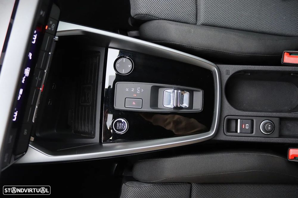 Audi A3 Limousine 30 TFSI Advanced S tronic - 25