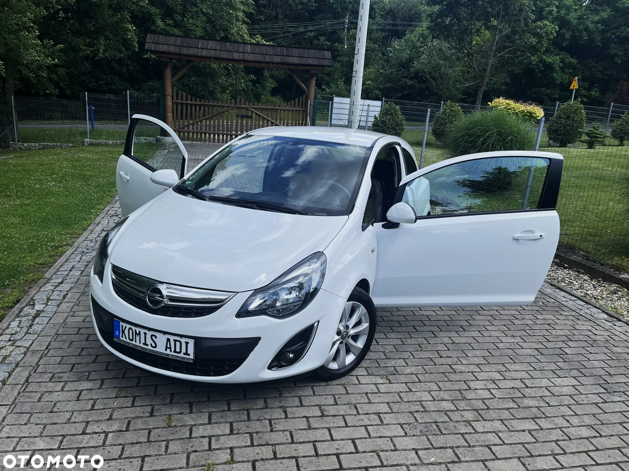 Opel Corsa 1.4 16V Automatik Navi - 2