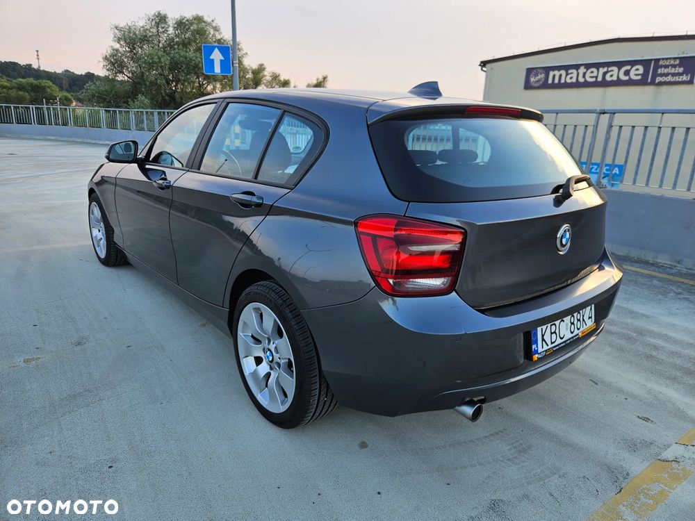 BMW Seria 1 118d - 4