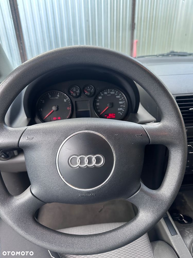 Audi A2 1.4 - 16