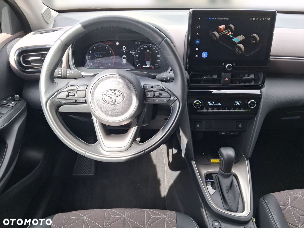 Toyota Yaris Cross Hybrid 1.5 Executive - 8