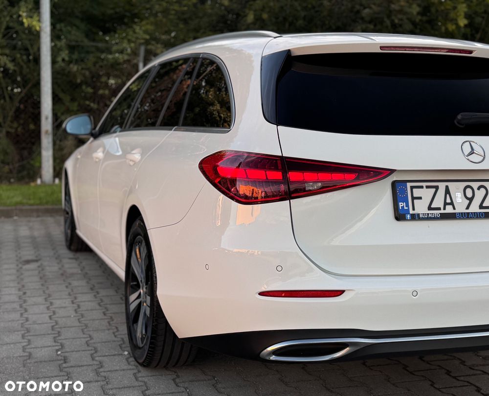 Mercedes-Benz Klasa C 220 d T 9G-TRONIC Avantgarde - 13