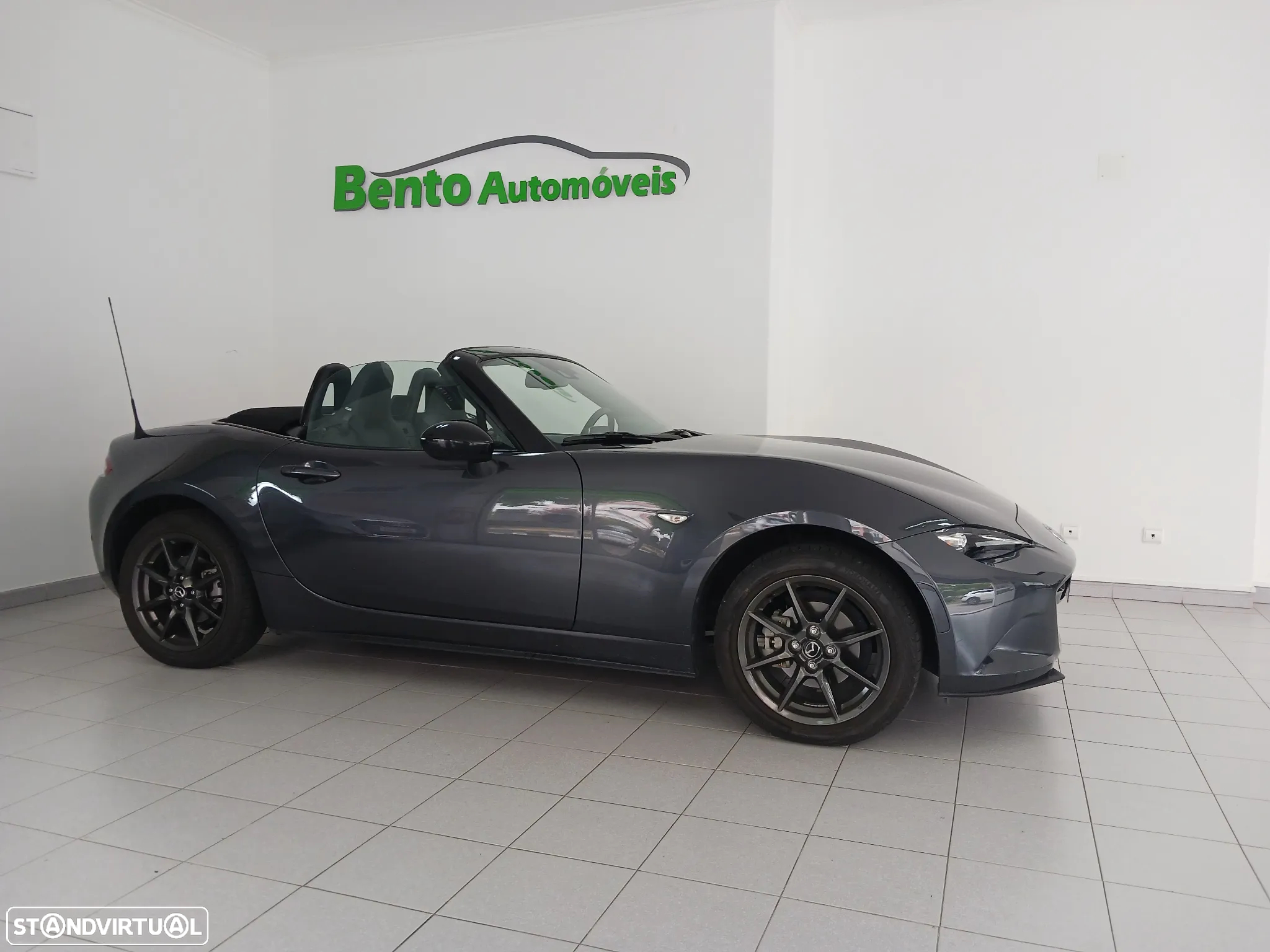 Mazda MX-5 MZR 1.5 Sky.Excellence Navi - 3