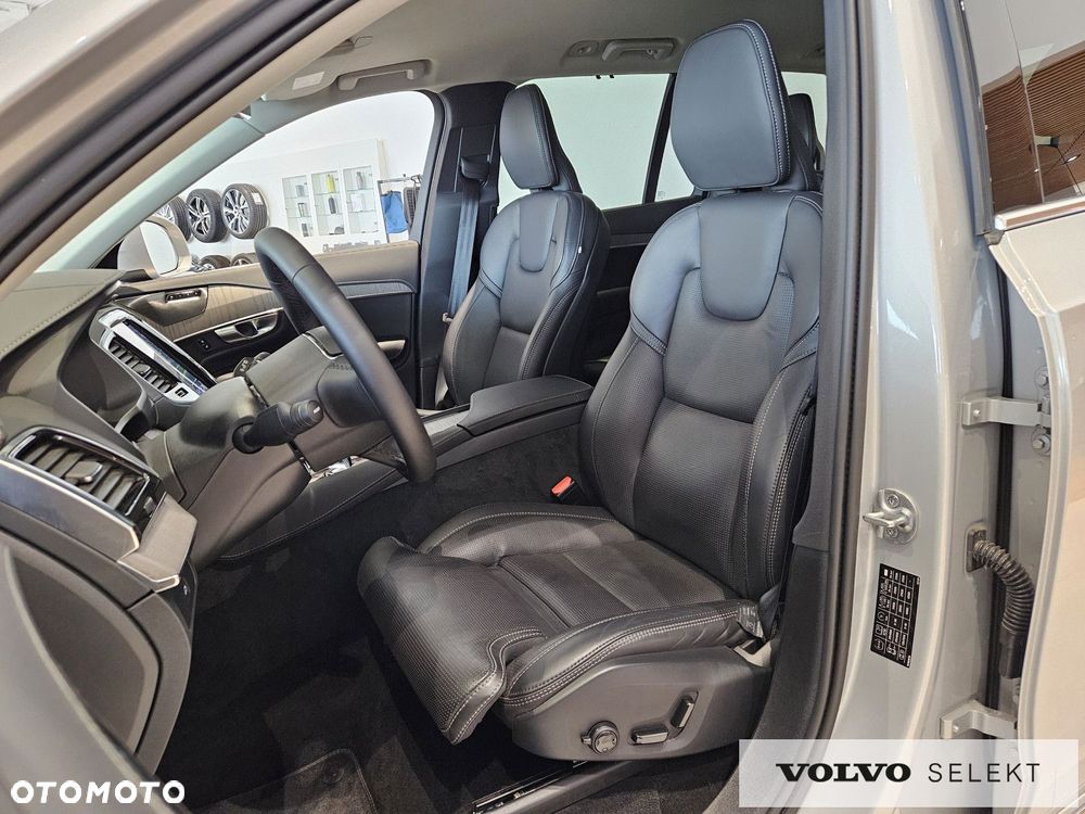 Volvo XC 90 - 13