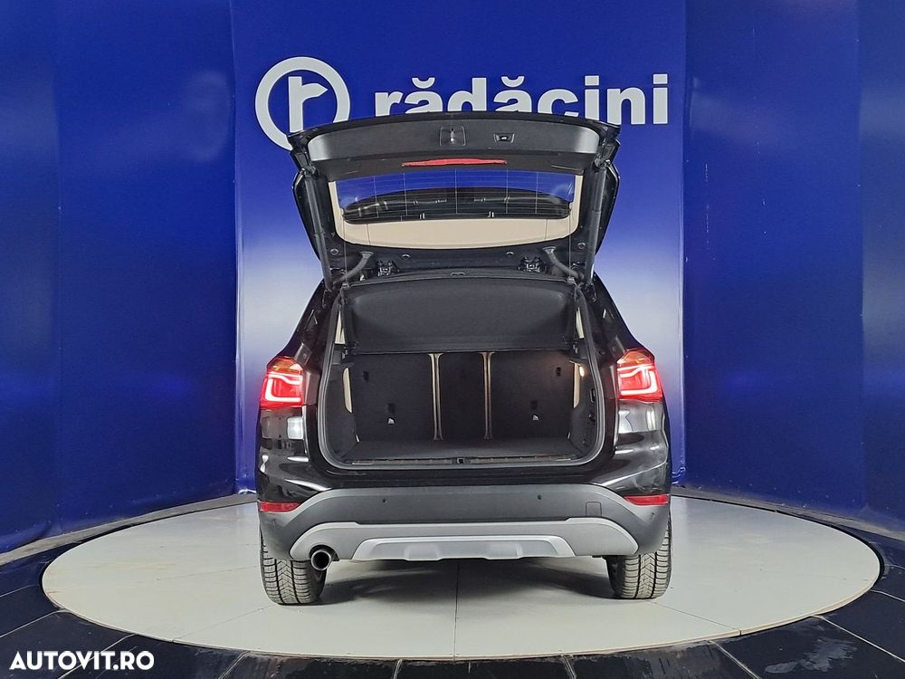 BMW X1 sDrive18d AT - 23