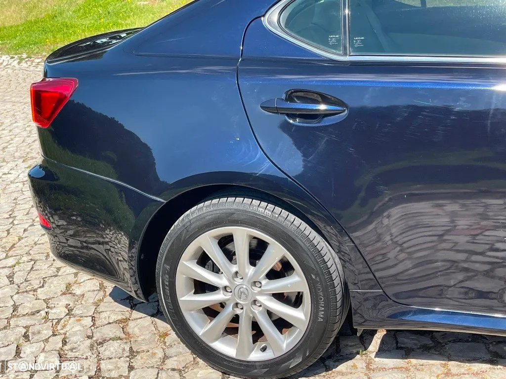 Lexus IS 220 d Sport 58 - 11
