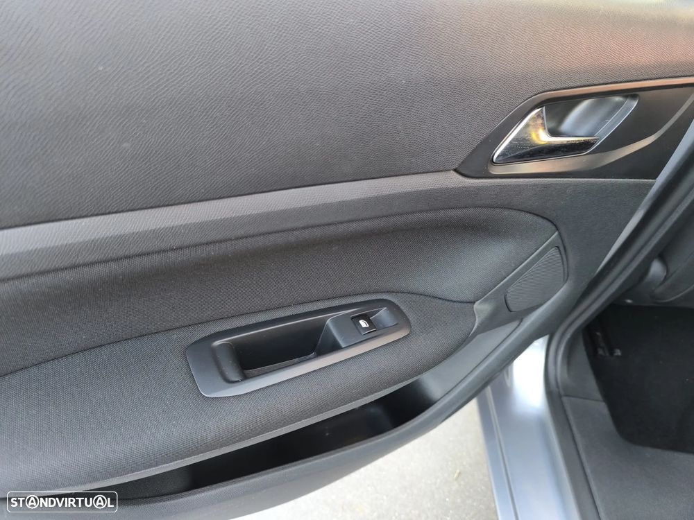Peugeot 308 1.6 e-HDi Active - 30