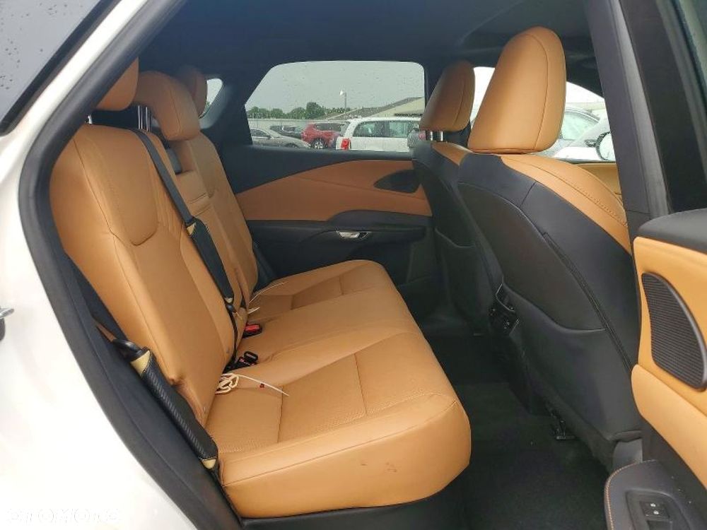 Lexus RX - 11