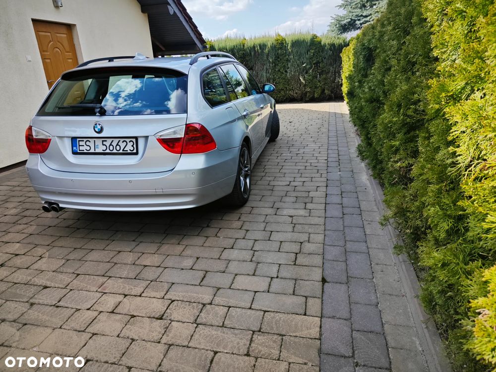 BMW Seria 3 320d - 2