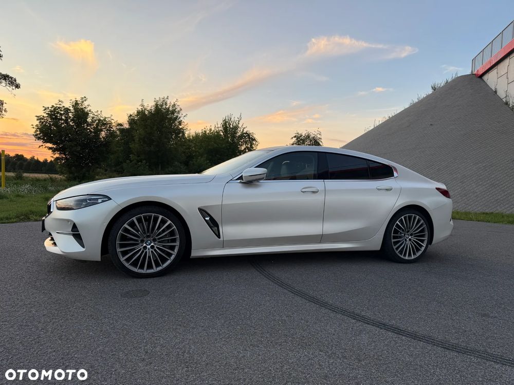 BMW Seria 8 - 9