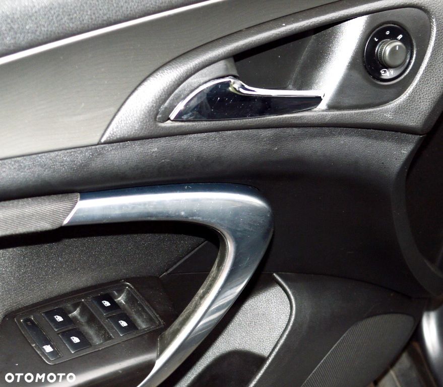 Opel Insignia - 30