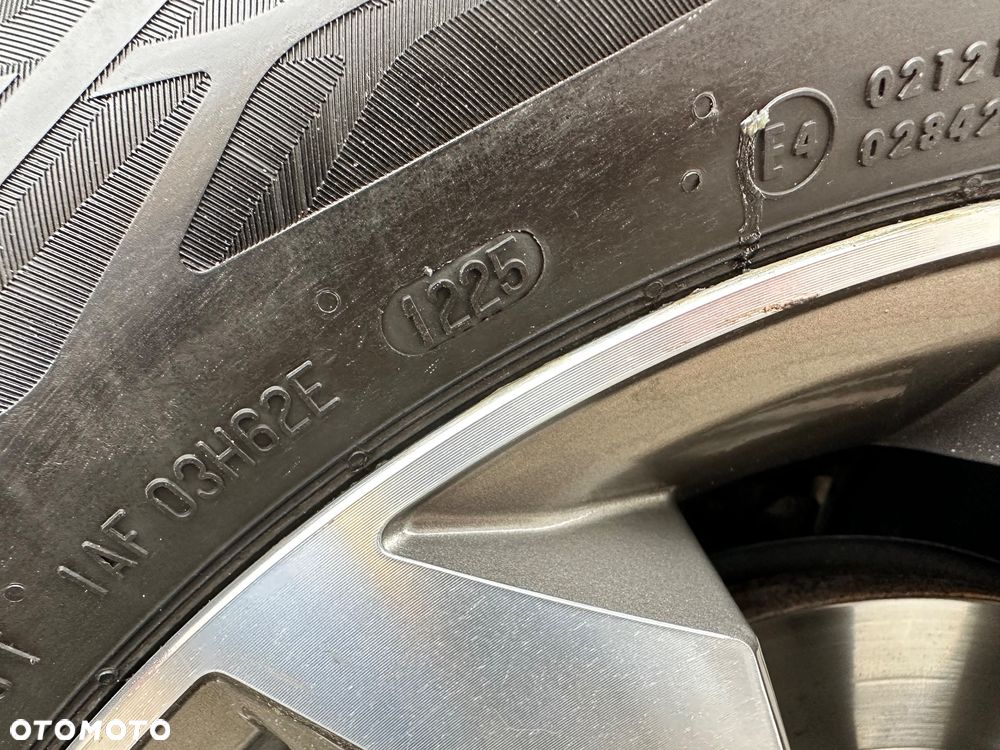 Volvo XC 40 D4 AWD - 36