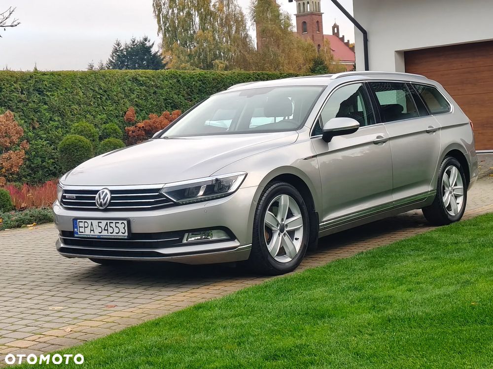 Volkswagen Passat Variant 2.0 TDI SCR 4Motion DSG Comfortline - 4