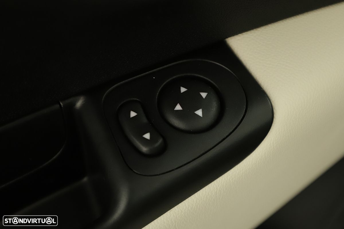 Fiat 500C 1.0 Hybrid - 21