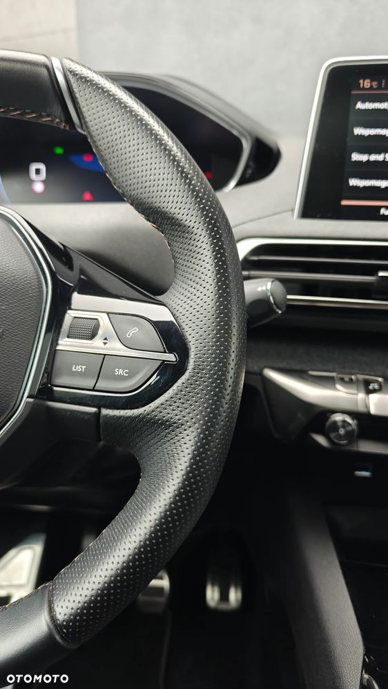 Peugeot 3008 1.5 BlueHDi GT S&S - 28