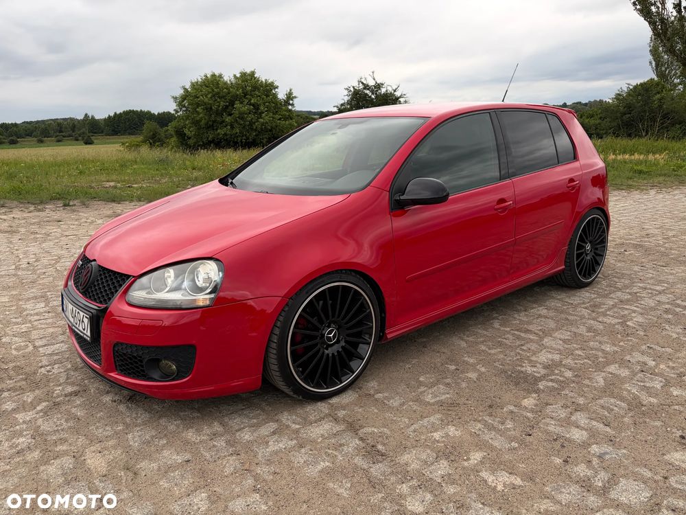 Volkswagen Golf - 5