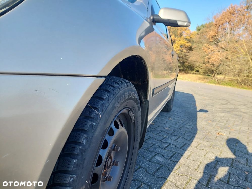 Skoda Octavia Combi 1.9 TDI DPF Team Edition - 2