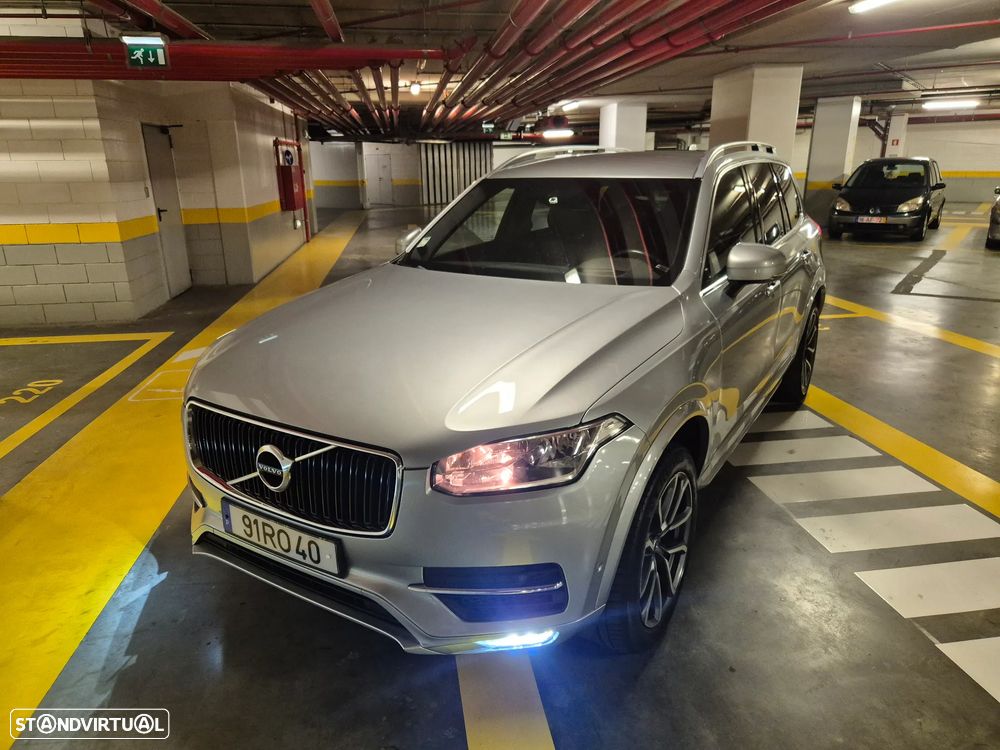 Volvo XC 90 2.0 D5 Momentum AWD - 4