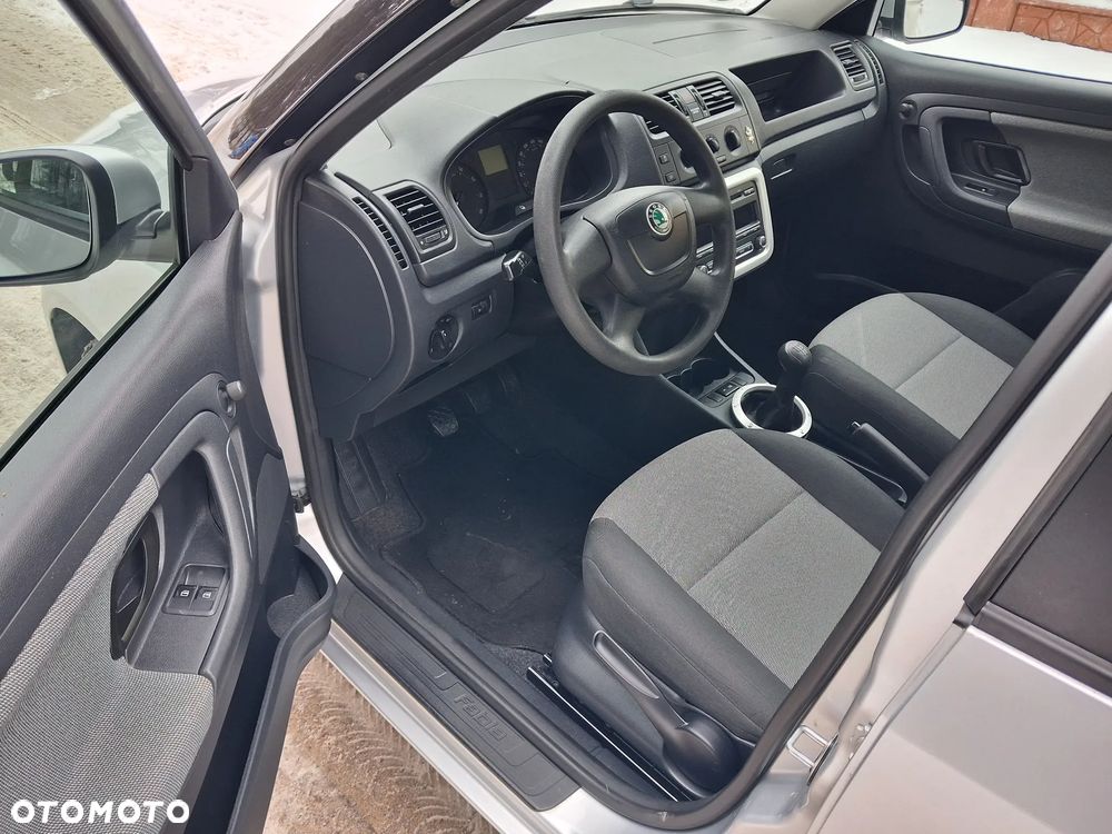 Skoda Fabia 1.2 HTP Classic - 12