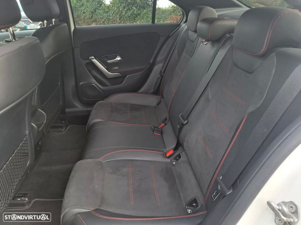 Mercedes-Benz A 180 Limousine d AMG Line Aut. - 28