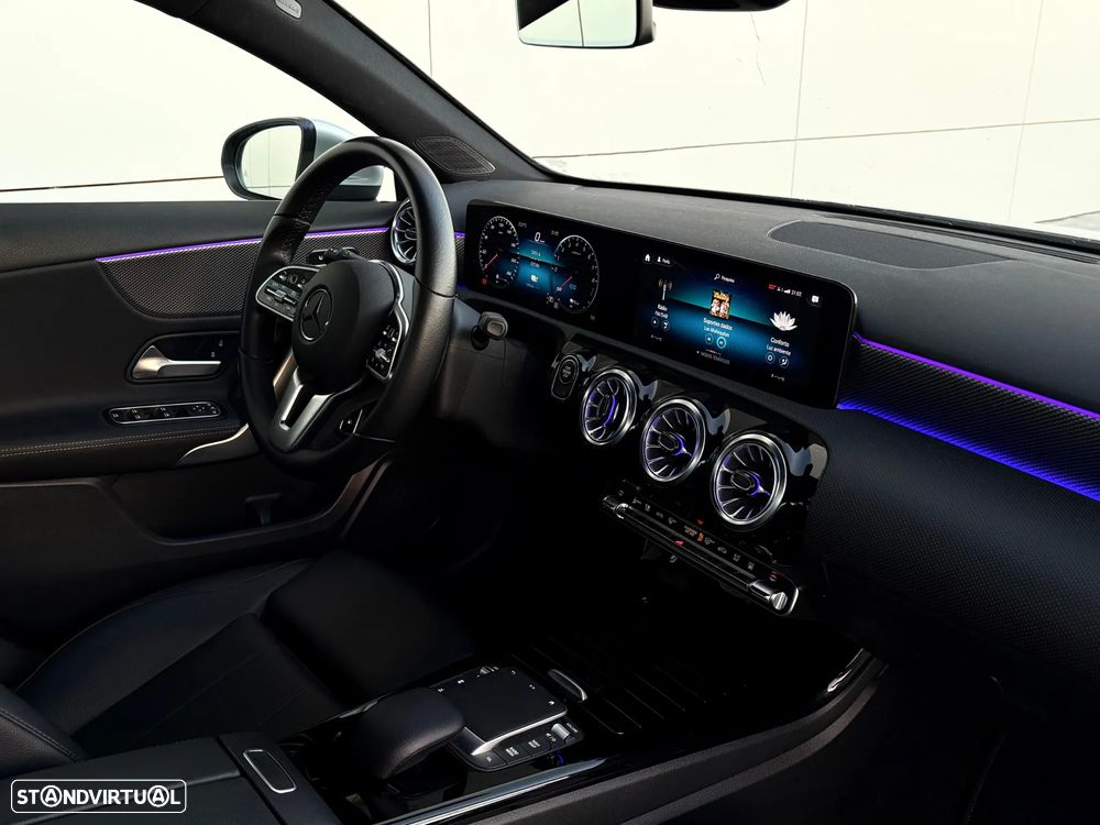 Mercedes-Benz A 250 Limousine e 8G-DCT Progressive Advanced - 15