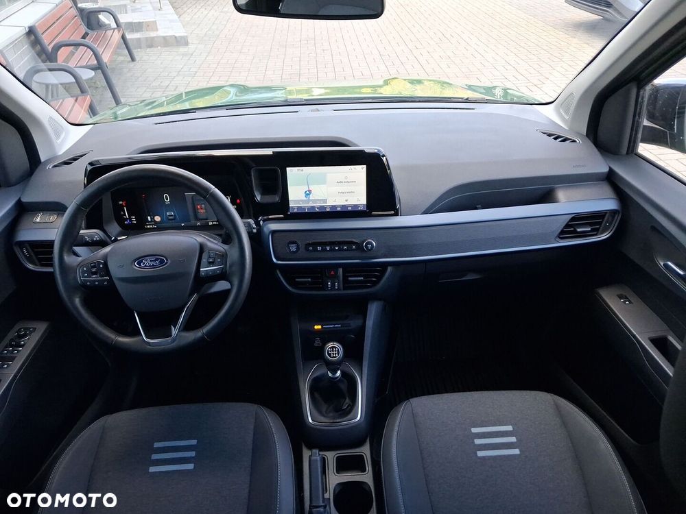 Ford Tourneo Courier - 8