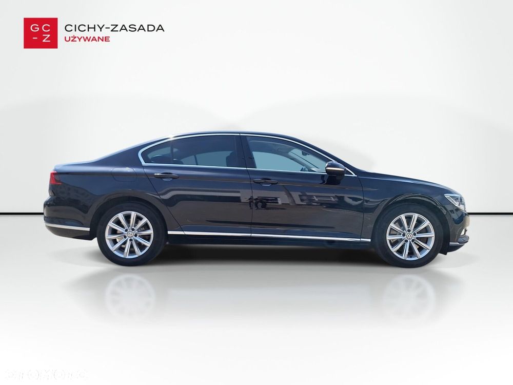 Volkswagen Passat 2.0 TSI 4Mot Highline DSG - 4