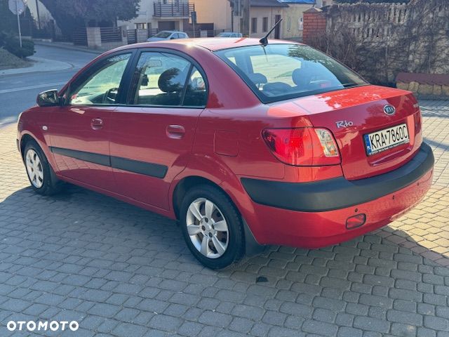Kia Rio 1.5 CRDi Family + - 3