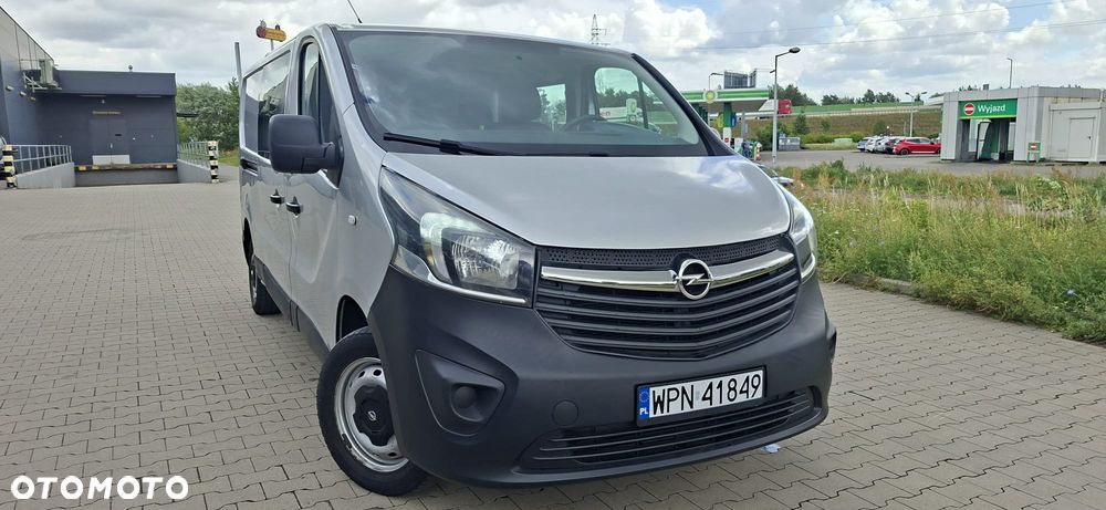 Opel Vivaro - 1