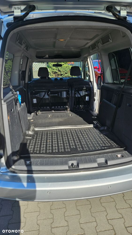 Volkswagen Caddy Comfortline Edition 4Motion DSG - 6