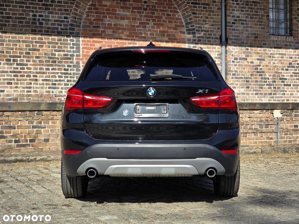 BMW X1 - 6