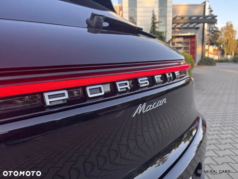 Porsche Macan Standard - 21