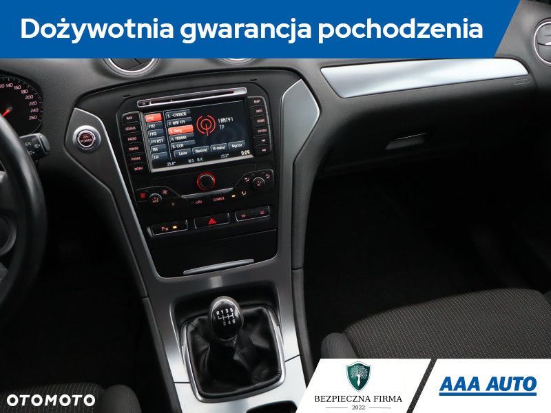 Ford Mondeo - 9