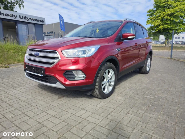 Ford Kuga 1.5 EcoBoost 2x4 Titanium