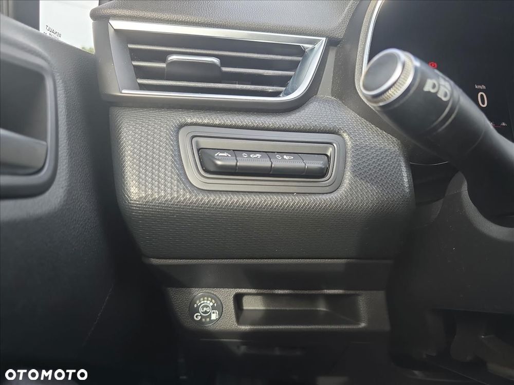 Renault Clio - 12