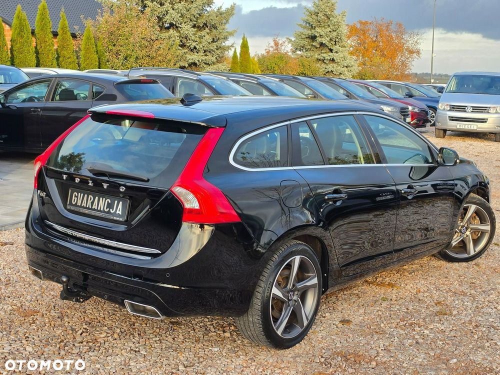 Volvo V60 D6 AWD Plug-in Hybrid Summum - 21