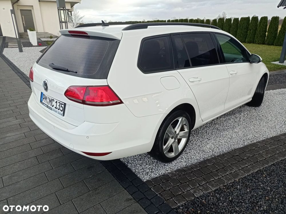Volkswagen Golf 1.6 TDI DPF Comfortline - 4