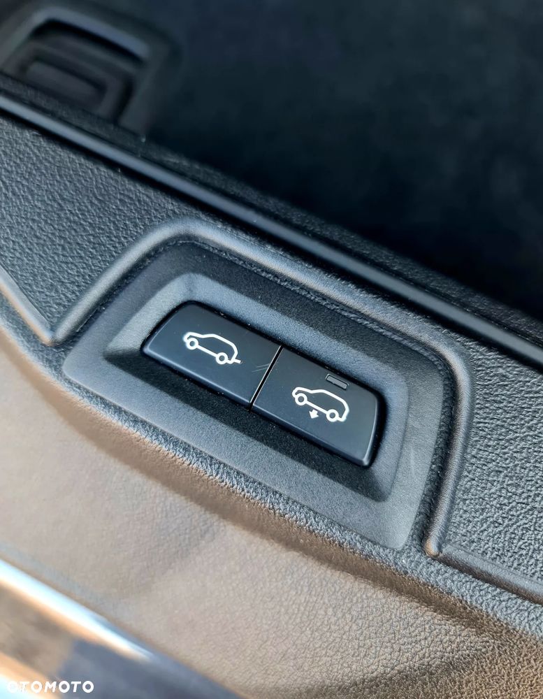 BMW X7 xDrive40i - 29