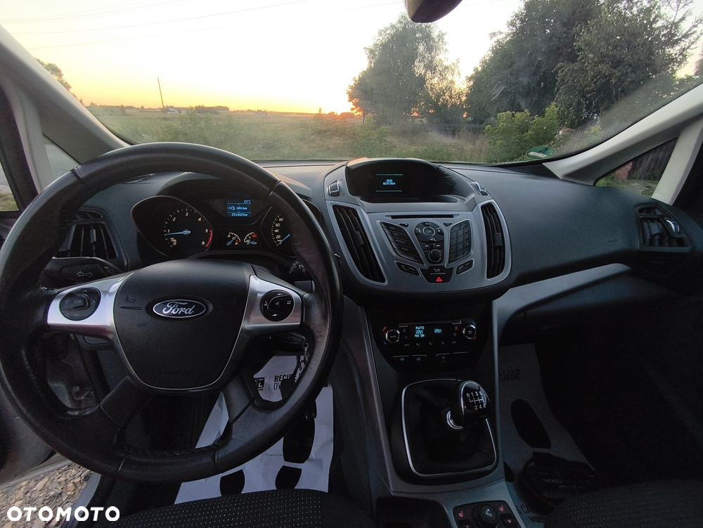 Ford Grand C-MAX - 5