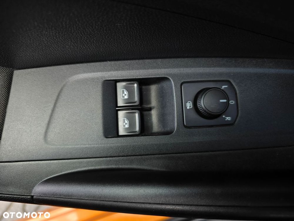 Skoda Fabia 1.0 Ambition - 32
