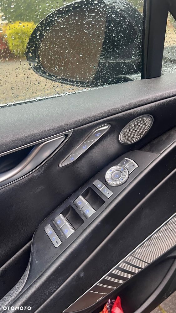 Genesis G80 - 16