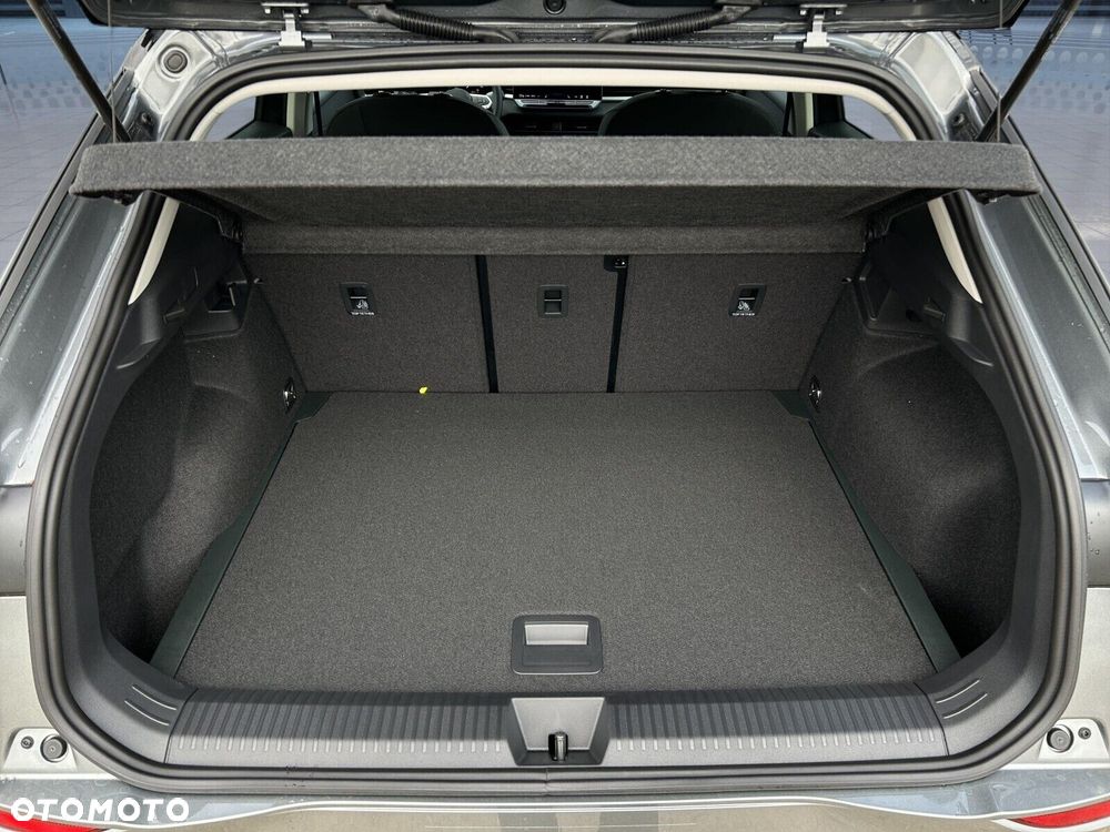 Volkswagen T-Roc - 28